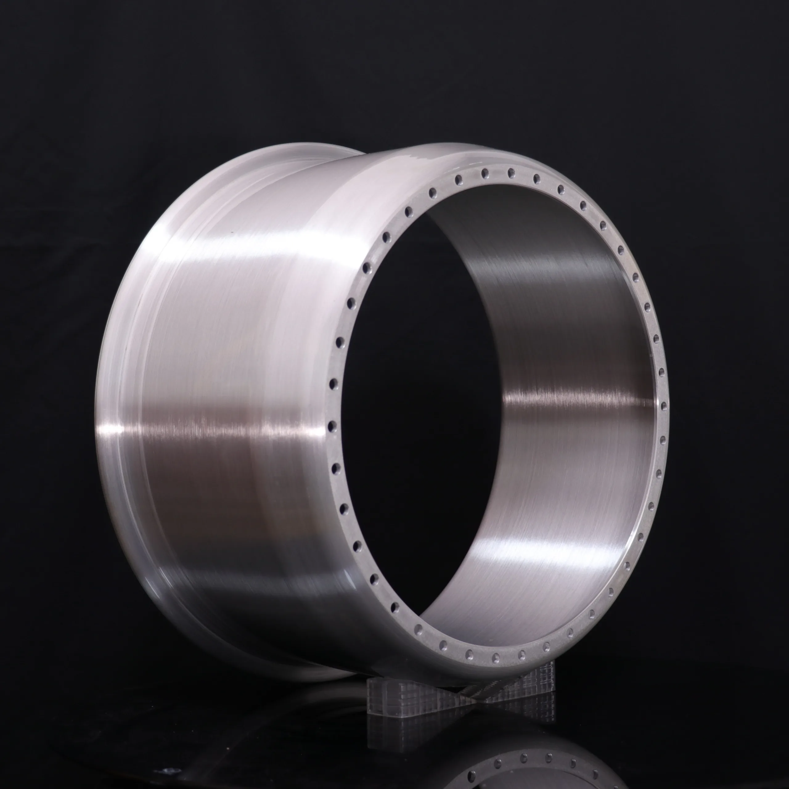 THREE-PIECE WHEELS 31 3 Piece Forged Wheels Installation Showcase 1 scaled