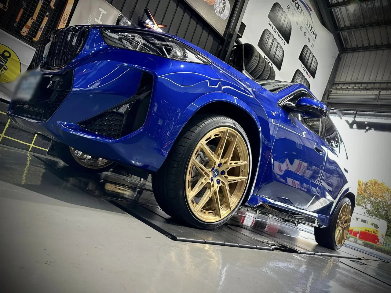 BMW ix1 - Custom Forged 21-inch Wheels - Color Brushed Bronze