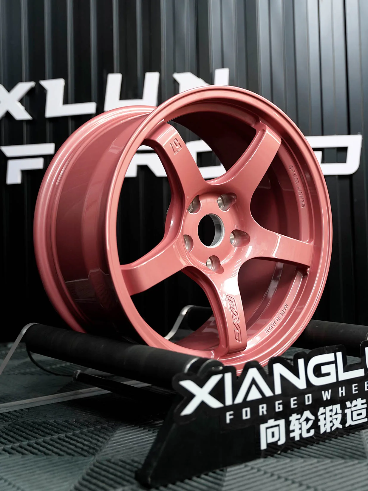 Custom pink racing car-themed forged wheels