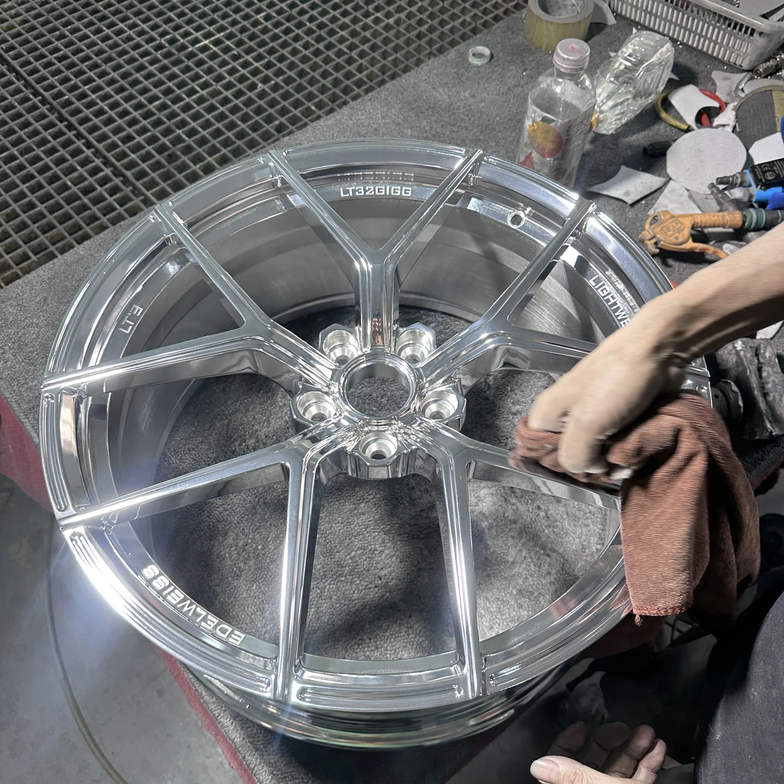 Polished forged wheels boast bright reflective surfaces that highlight intricate design details (2)