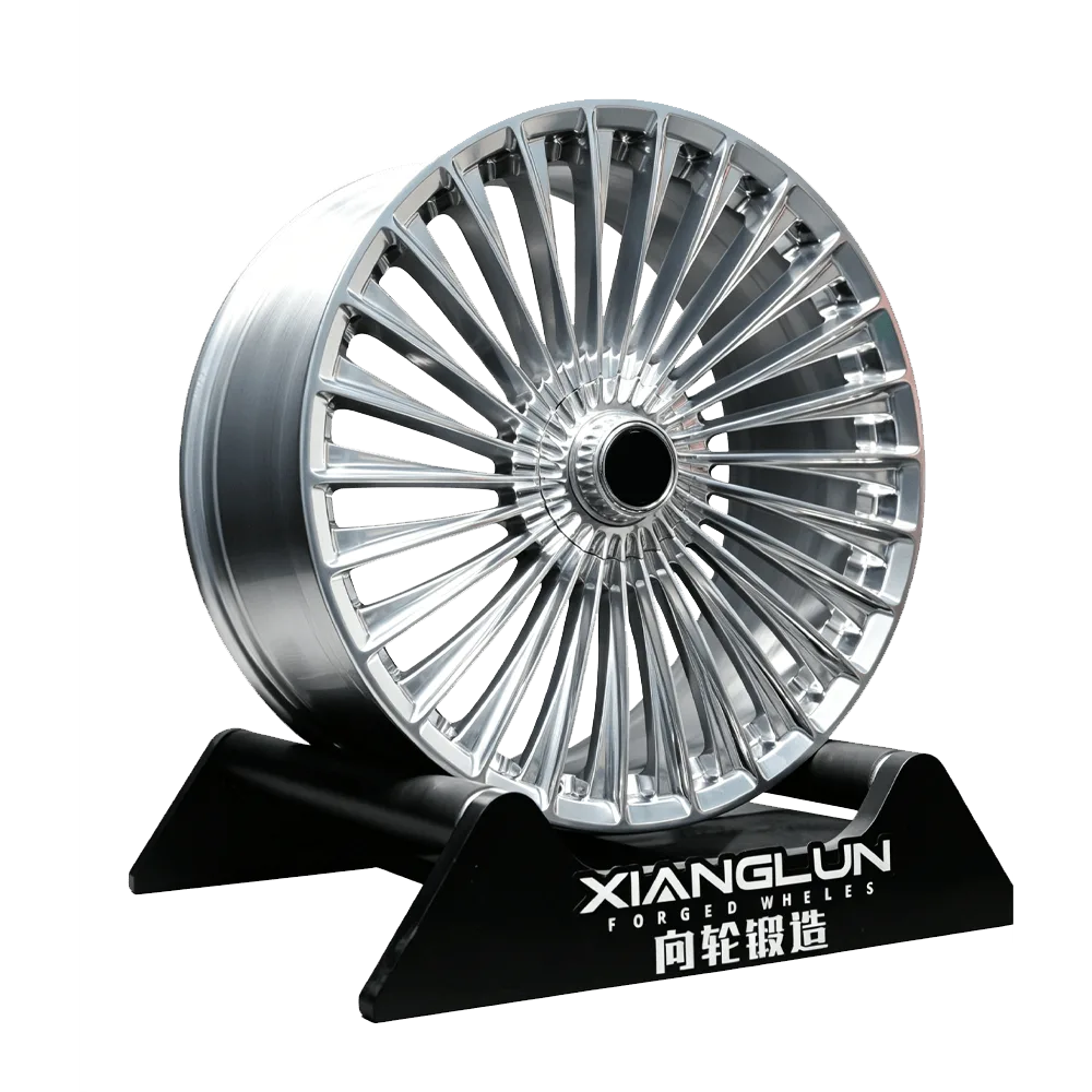 Polished Multi-Spoke Forged Wheels with Floating Center Cap | Custom 1-Piece Rims for Land Rover & Luxury SUVs