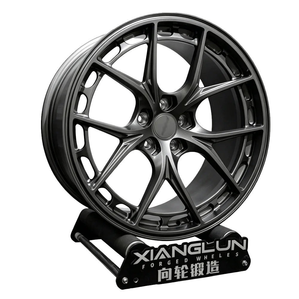 Black Gunmetal 7-Spoke Forged Wheels with Floating Center Cap | Custom 1-Piece Sport Rims for Sports Sedans & Coupes
