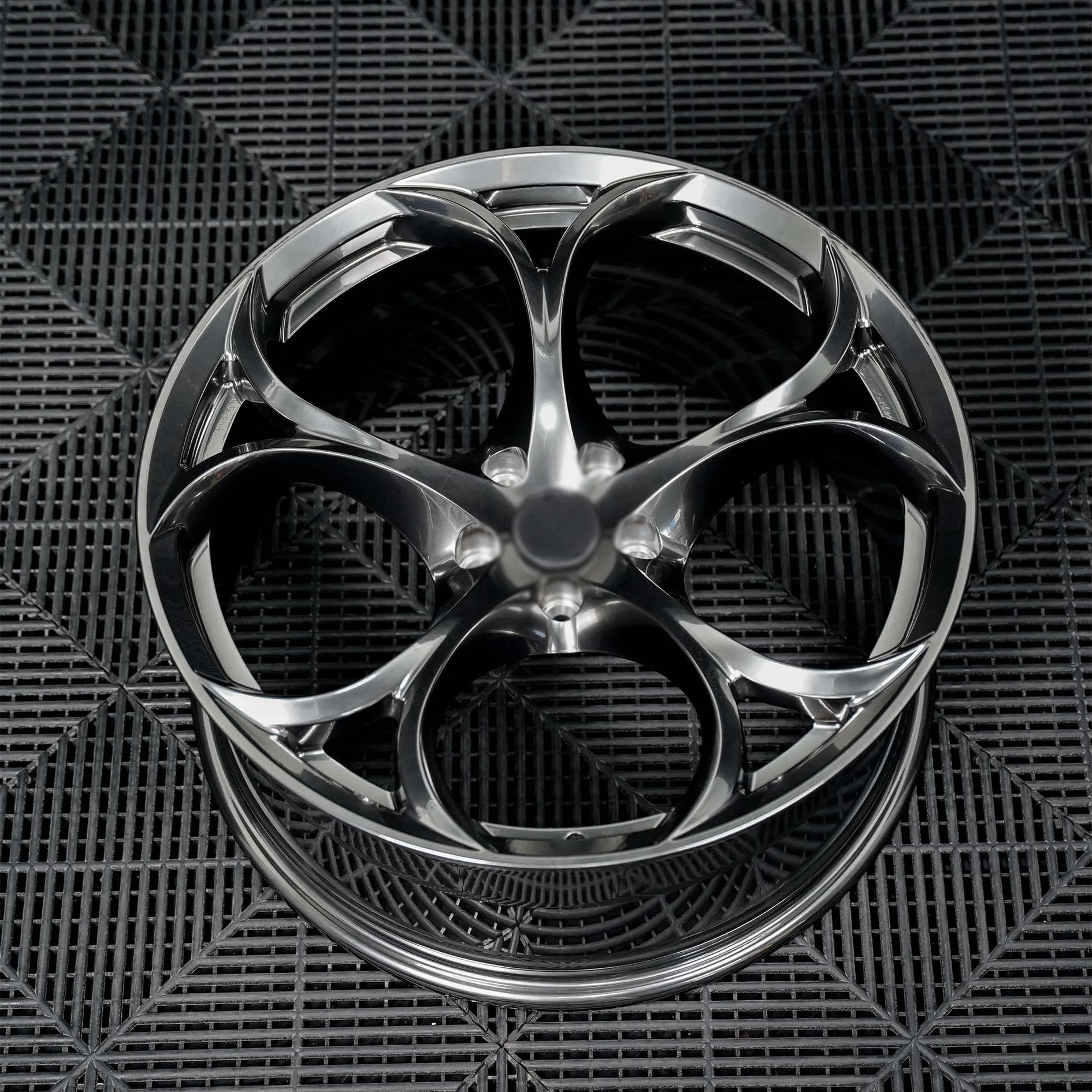 Alfa Romeo (2) Alfa Romeo 2