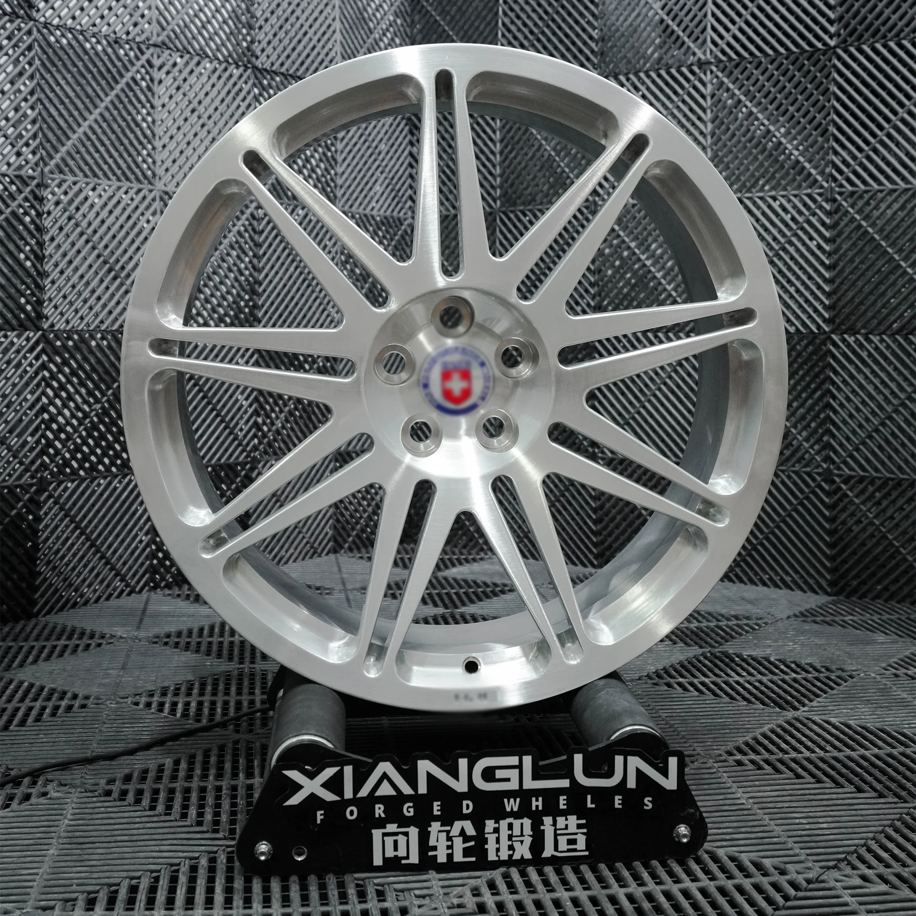 Brushed Silver (1) Brushed Silver 1 1