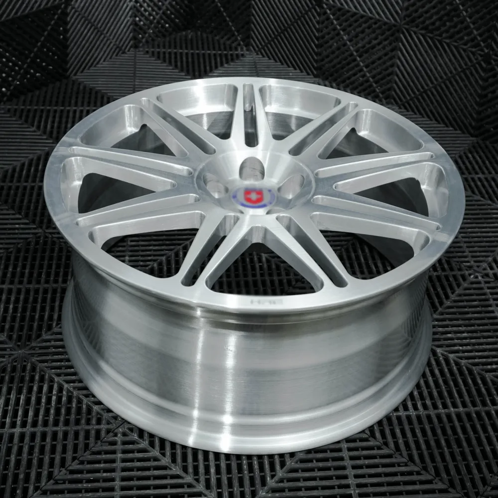 Brushed Silver (3) Brushed Silver 3 1 e1781940421246