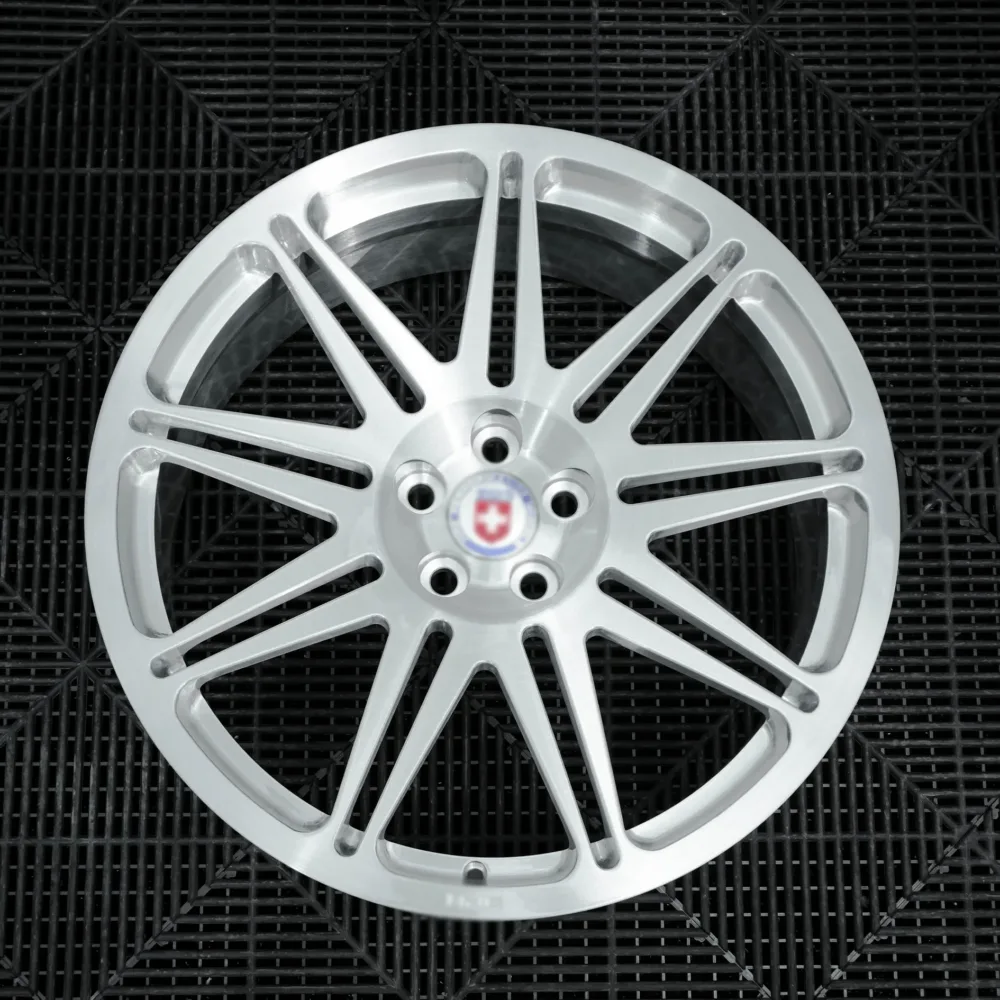 Brushed Silver (5) Brushed Silver 5 1 e1781940438330