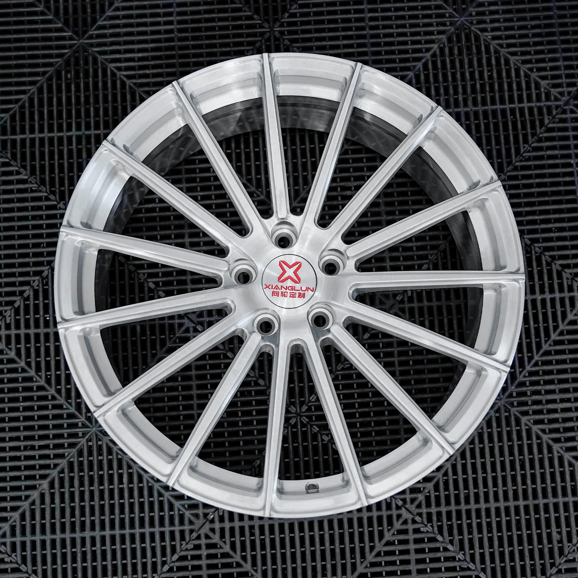 Brushed Silver (6) Brushed Silver 6 4