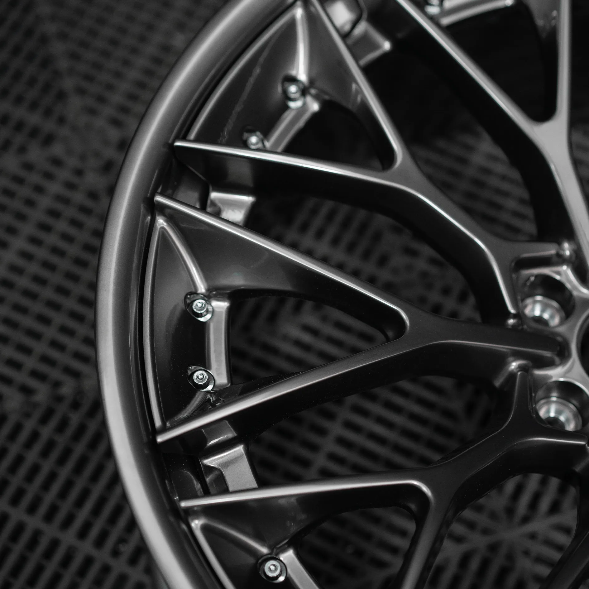 Gloss Black 1 2