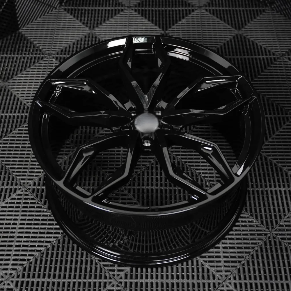 Gloss Black 2 1 e1781940638374