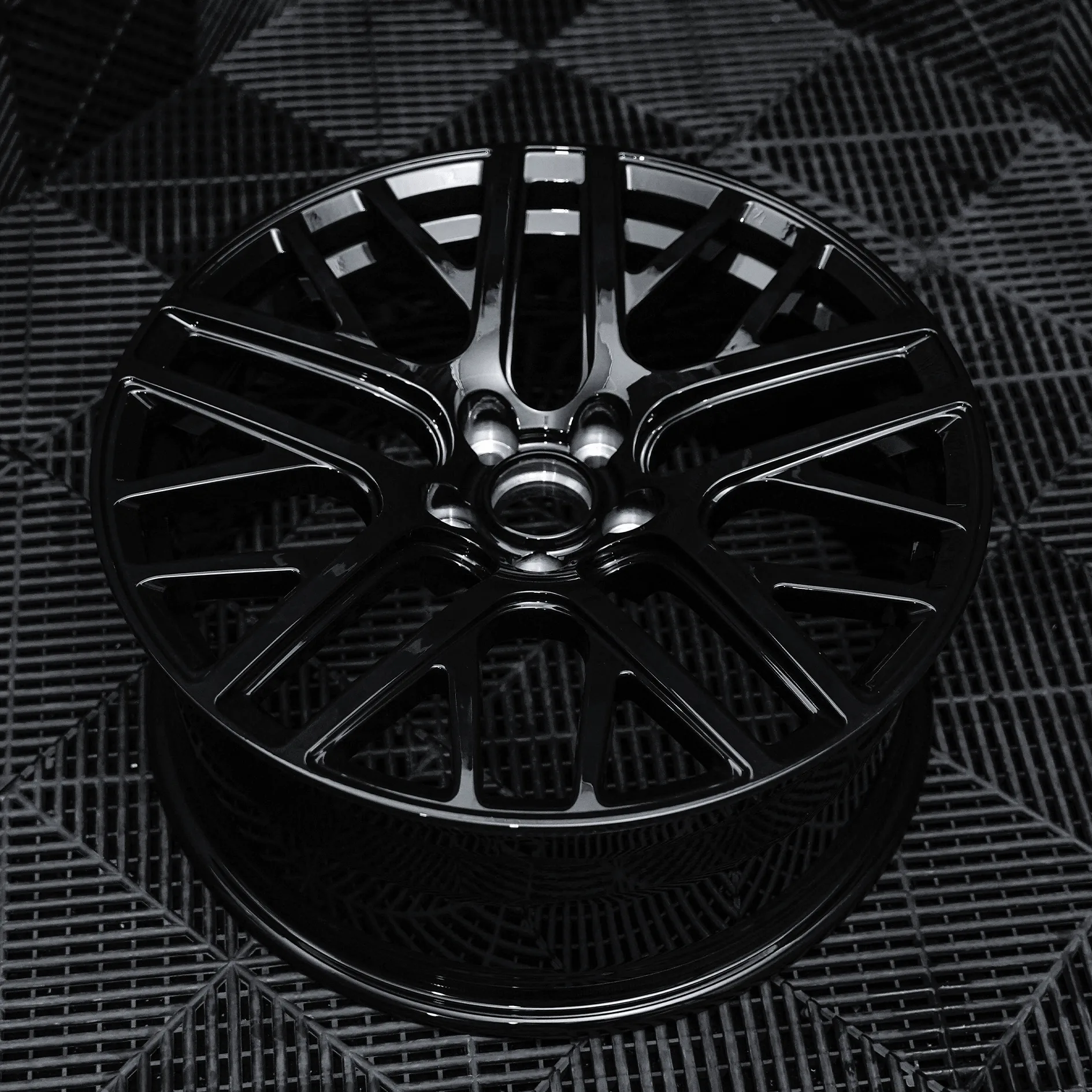 Gloss Black 2 4
