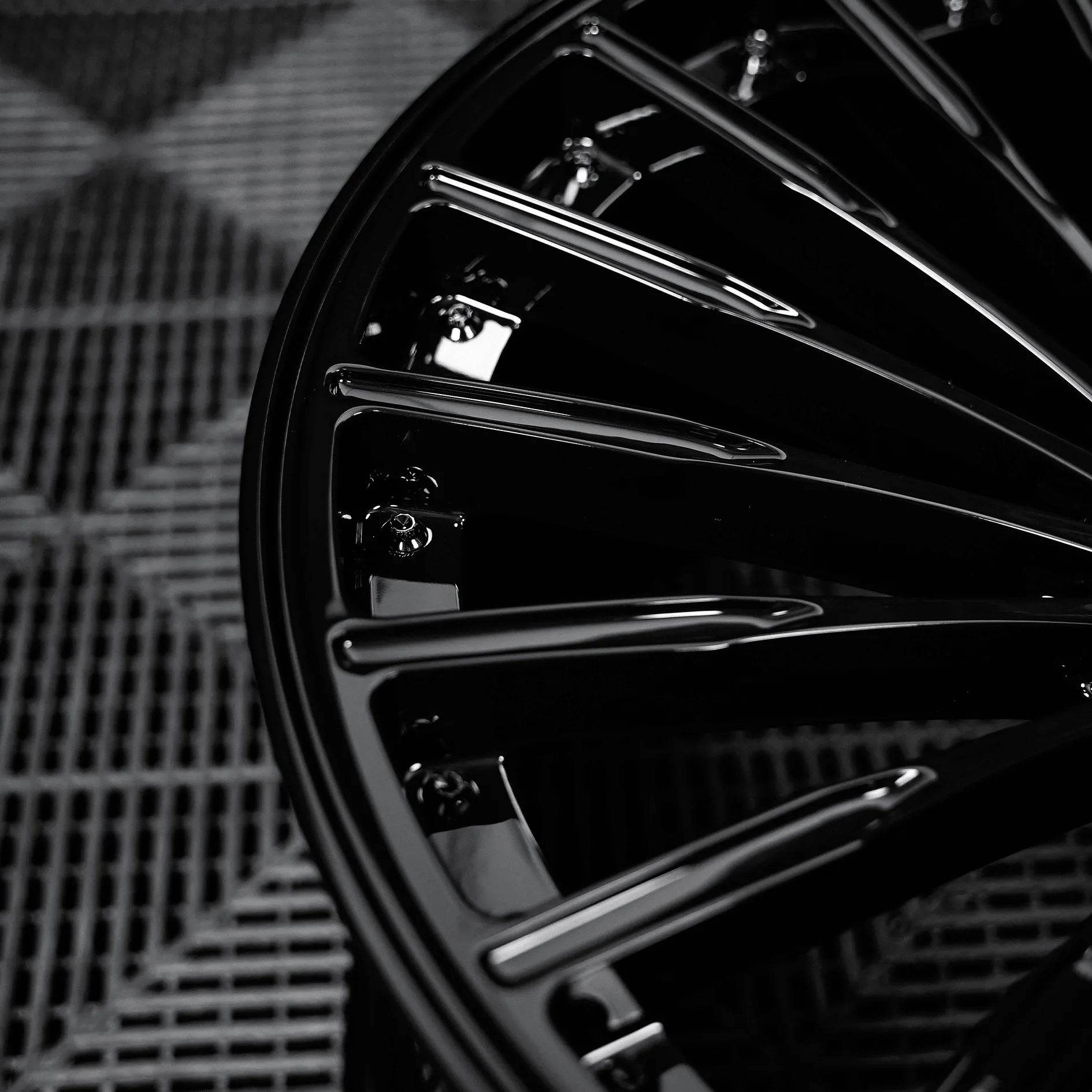 Gloss Black 2 5