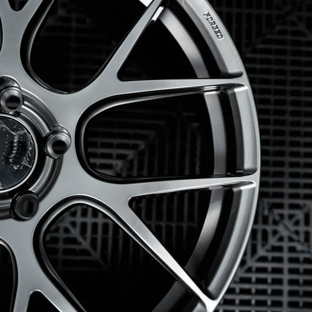 Gloss Black 3 e1781940049742
