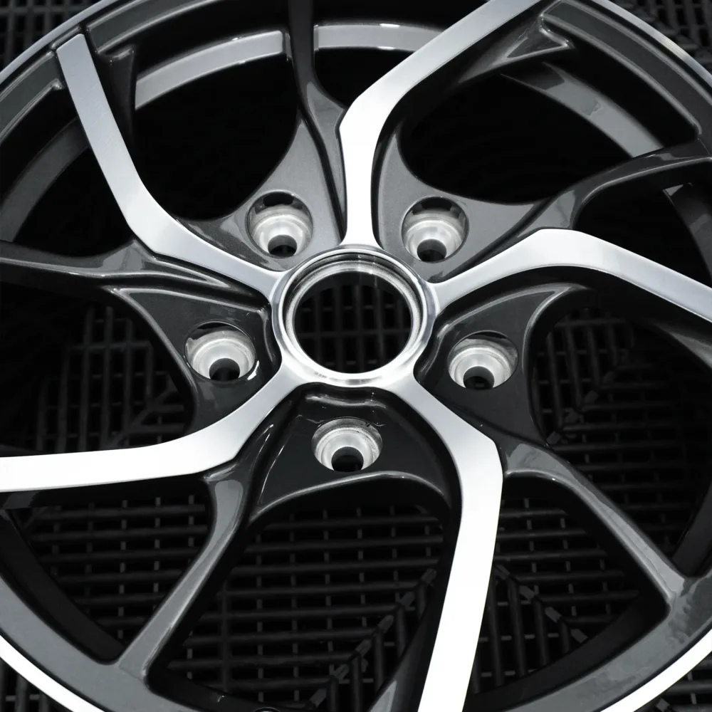 Gloss Gunmetal Cut Face 4 e1781941042883