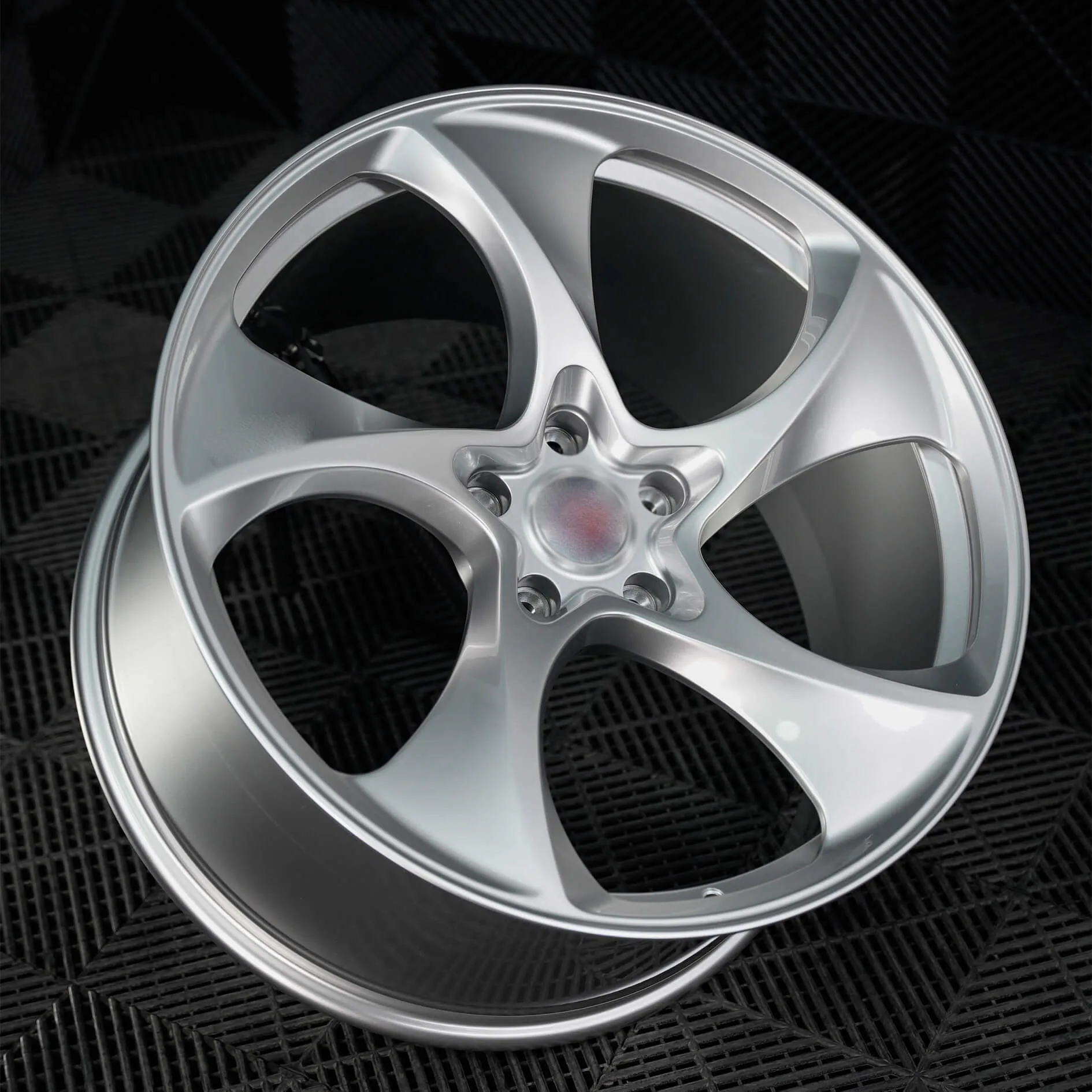 Gloss Silver (2) Gloss Silver 2