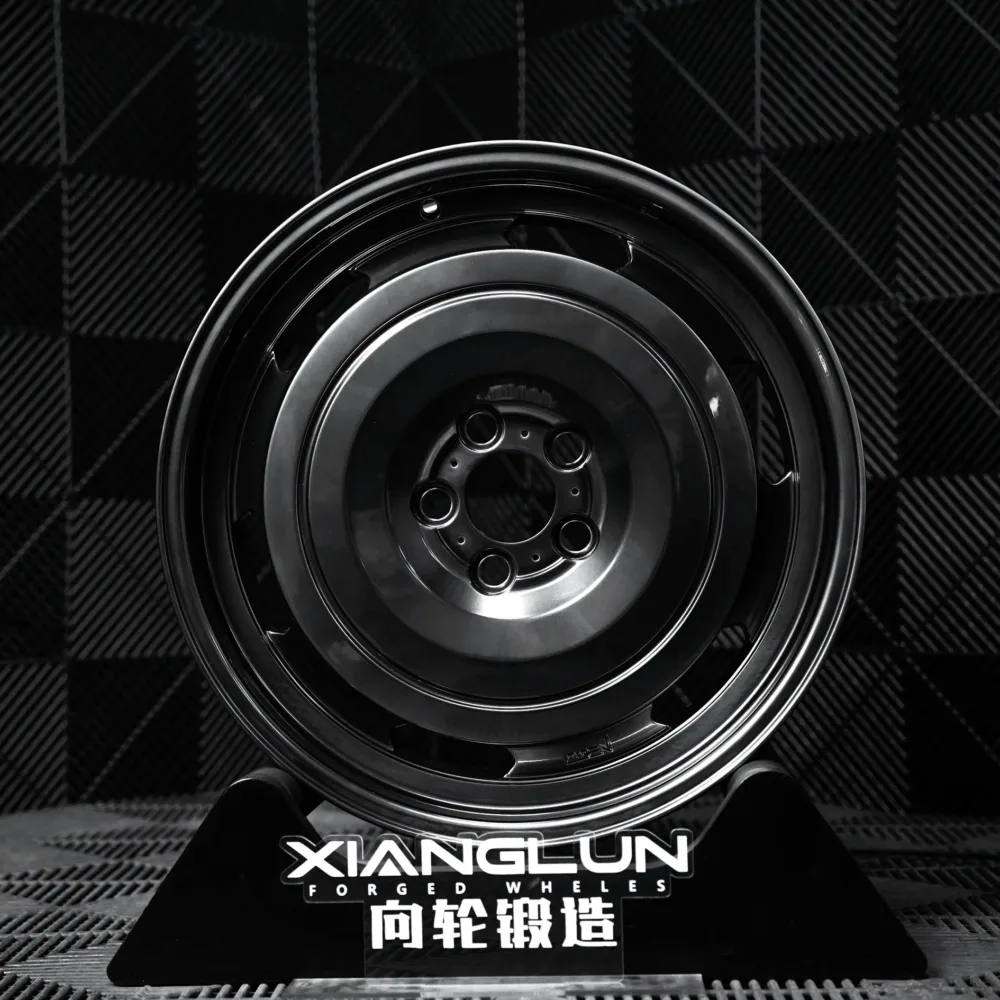 Land Rover – Gloss Black Dish Wheel (2) Land Rover Gloss Black Dish Wheel 2 e1781947997731