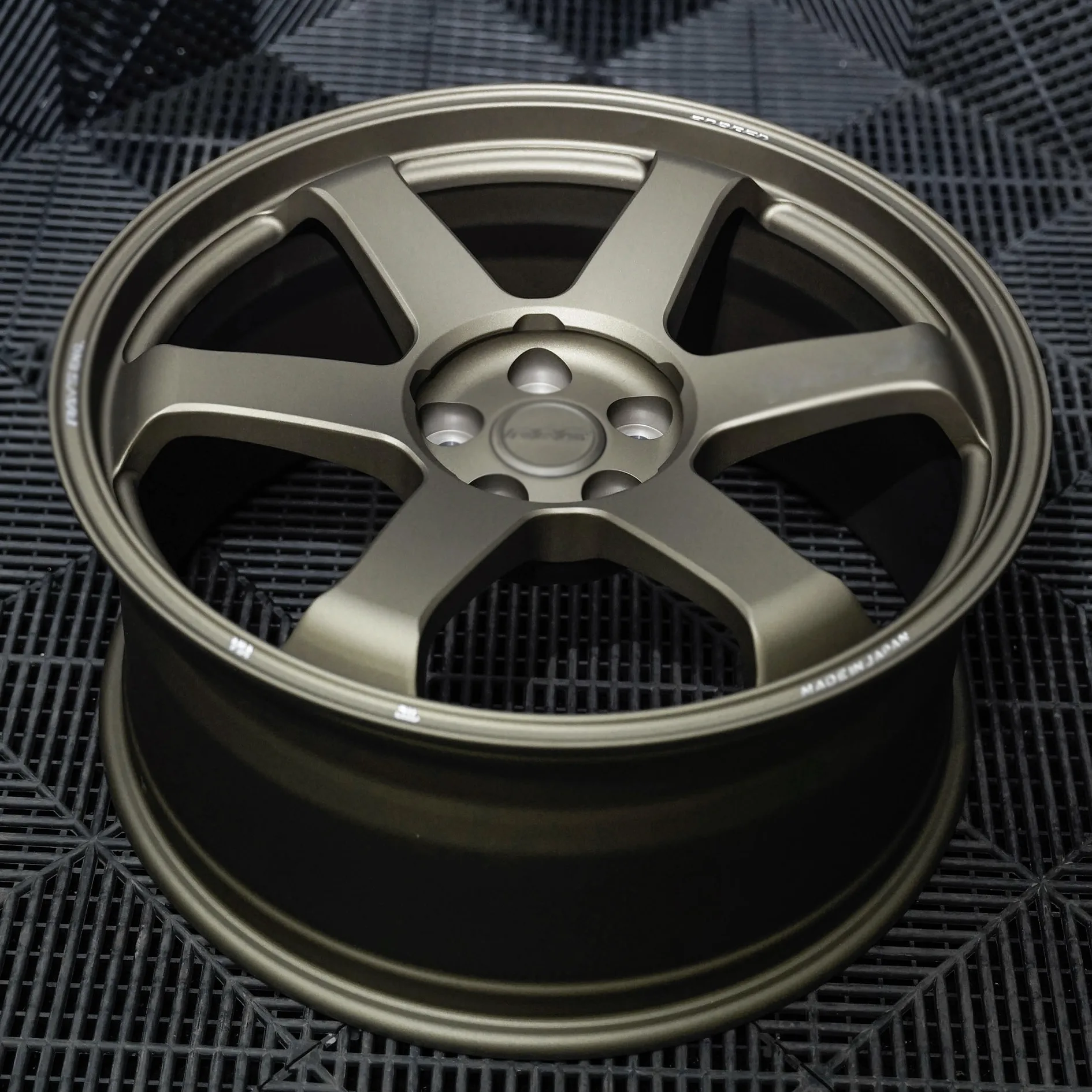 Matte Bronze (3) Matte Bronze 3