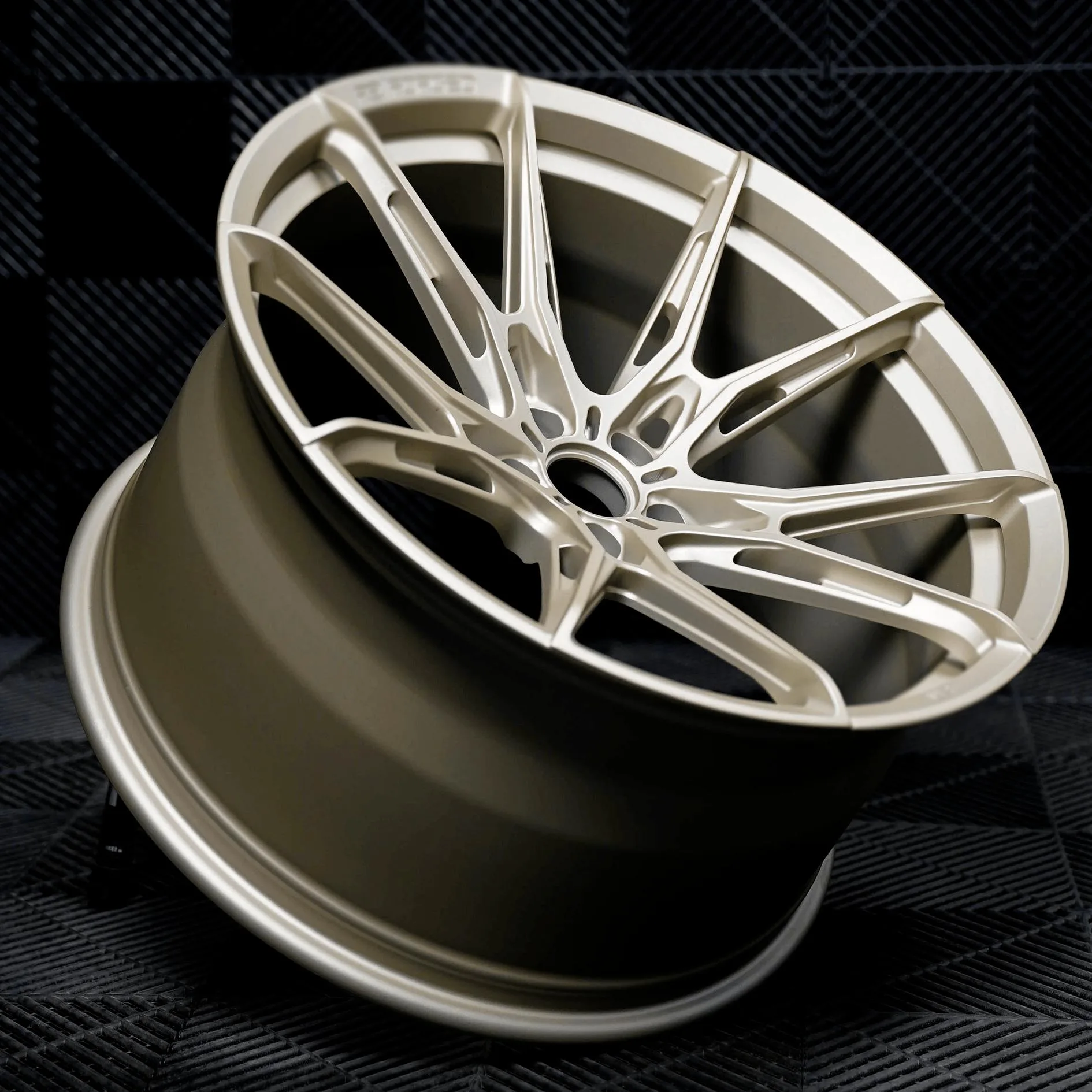 Satin Gold (6) Satin Gold 6