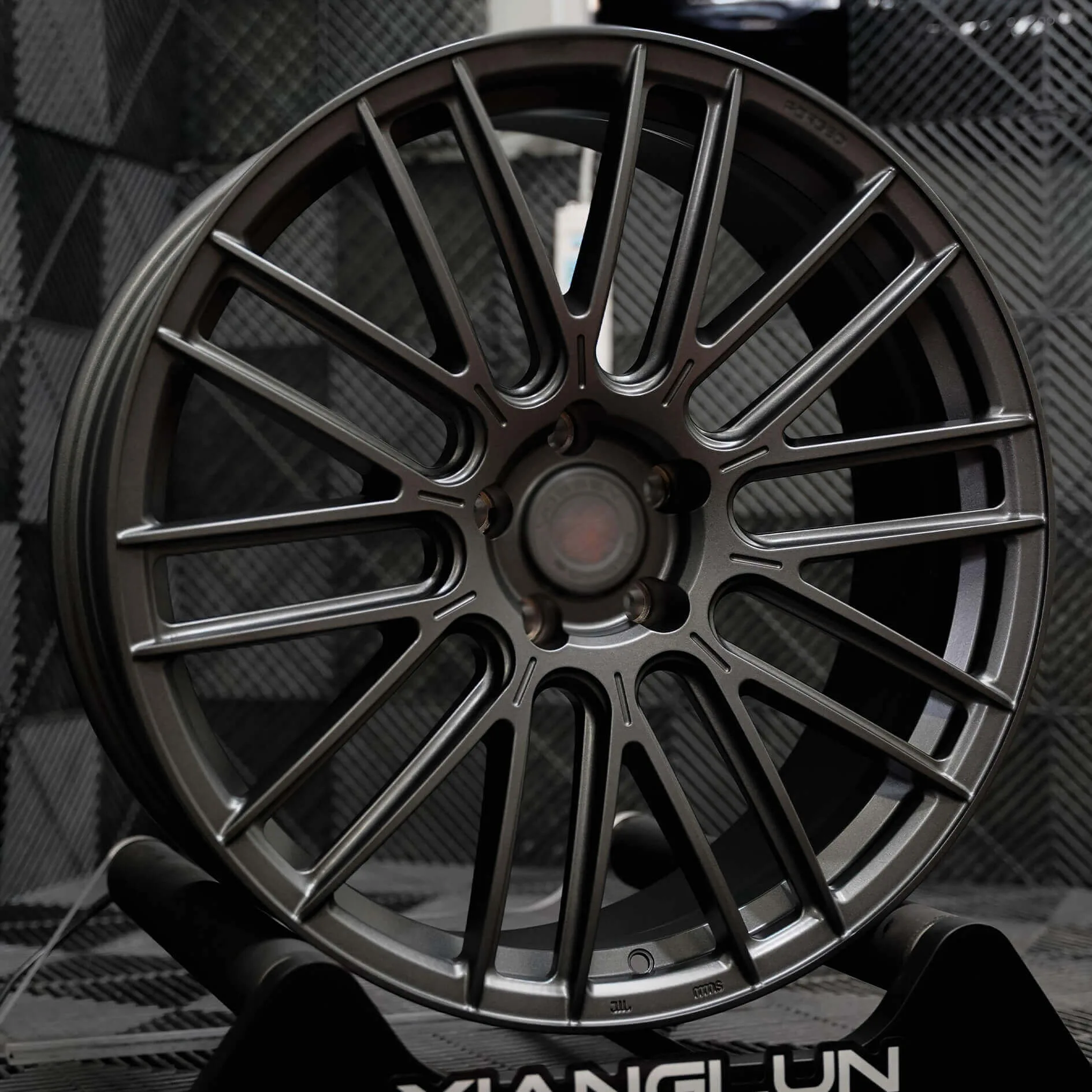 VOSSEN (2) VOSSEN 2