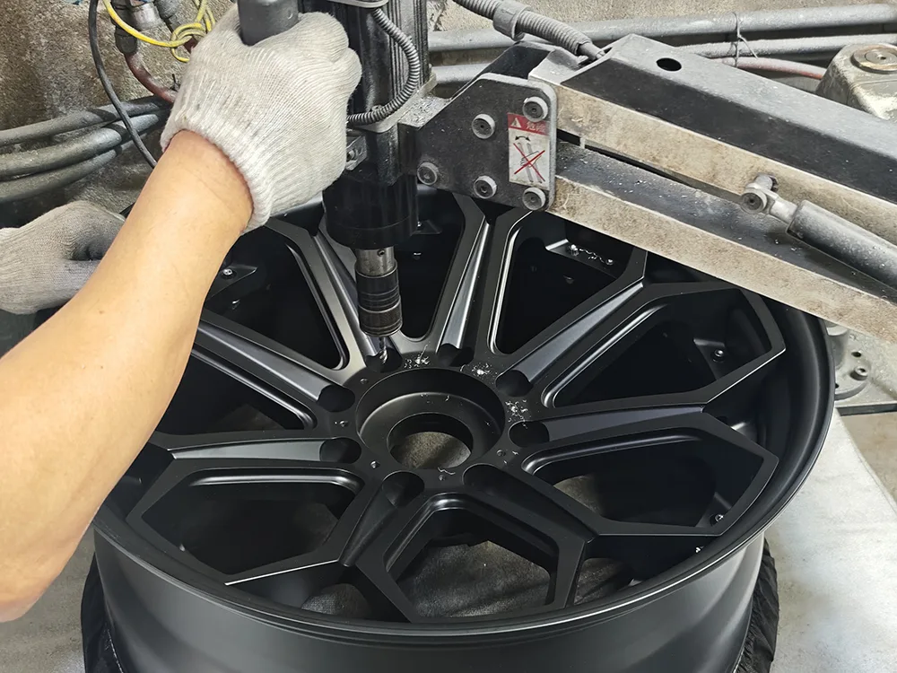 Why XLUN? 4 Why Choose Our Custom Forged Wheel Factory 2