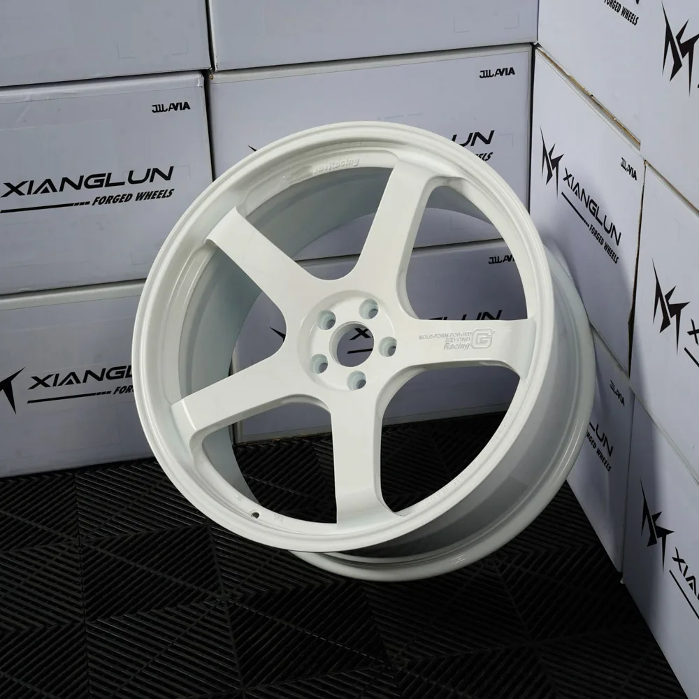 advan White Forged Wheels 2