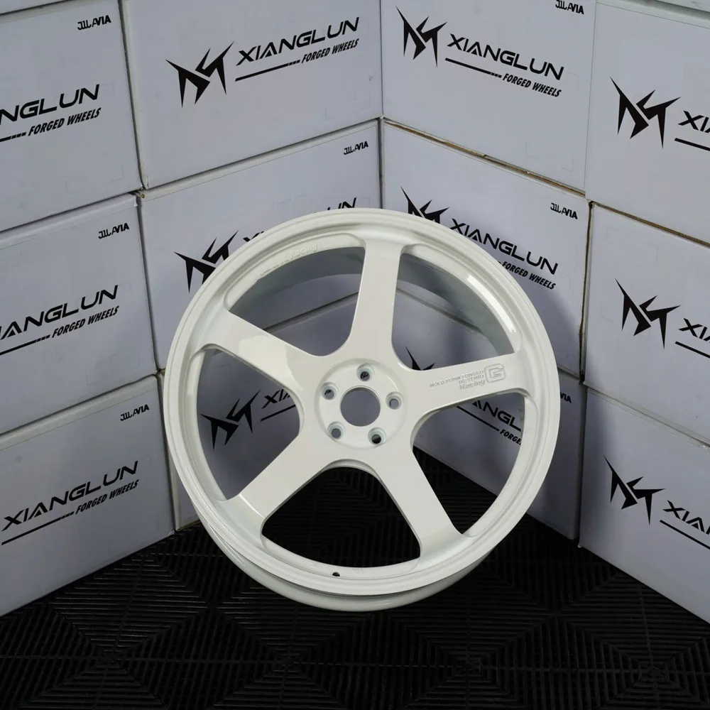advan White Forged Wheels 3