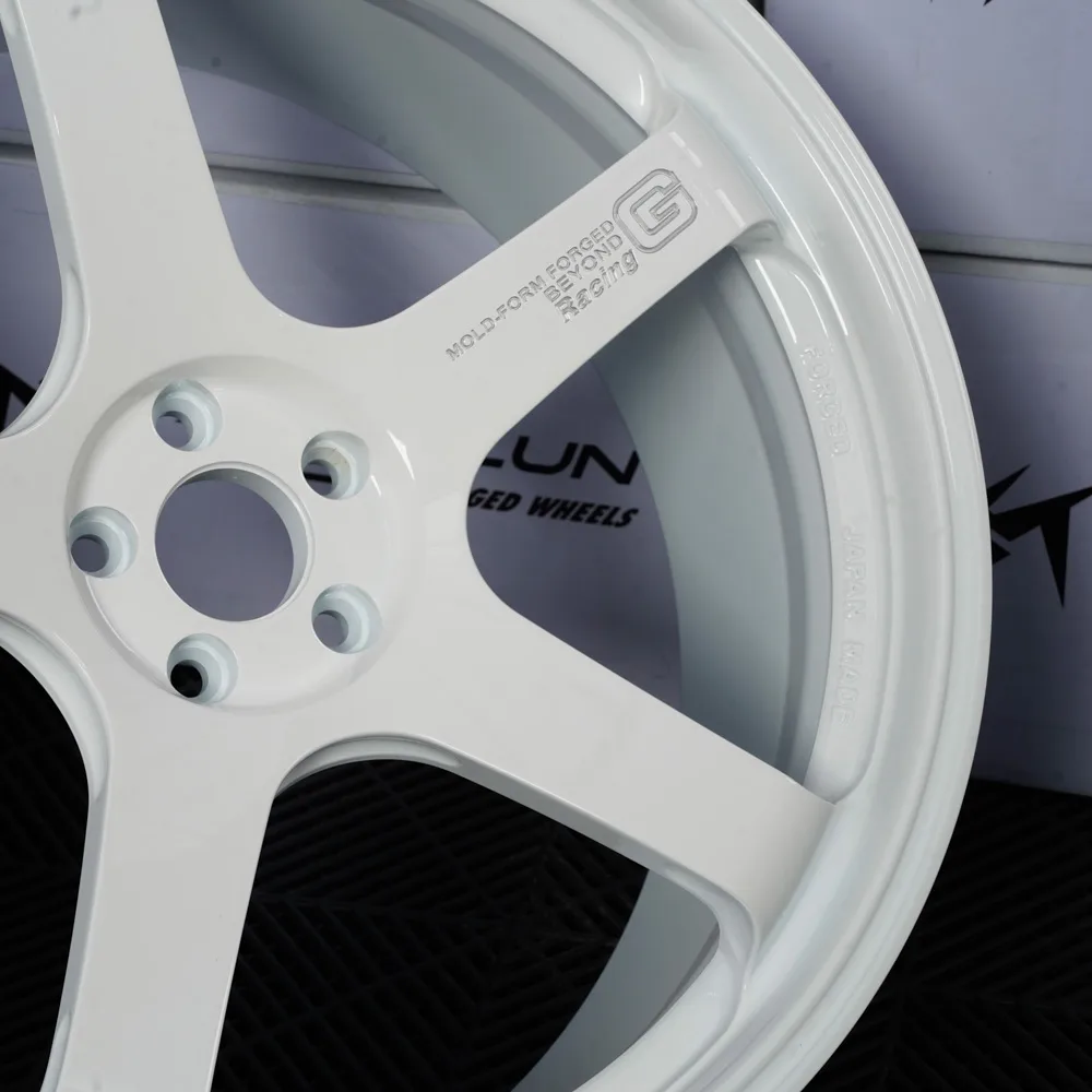 advan White Forged Wheels 7